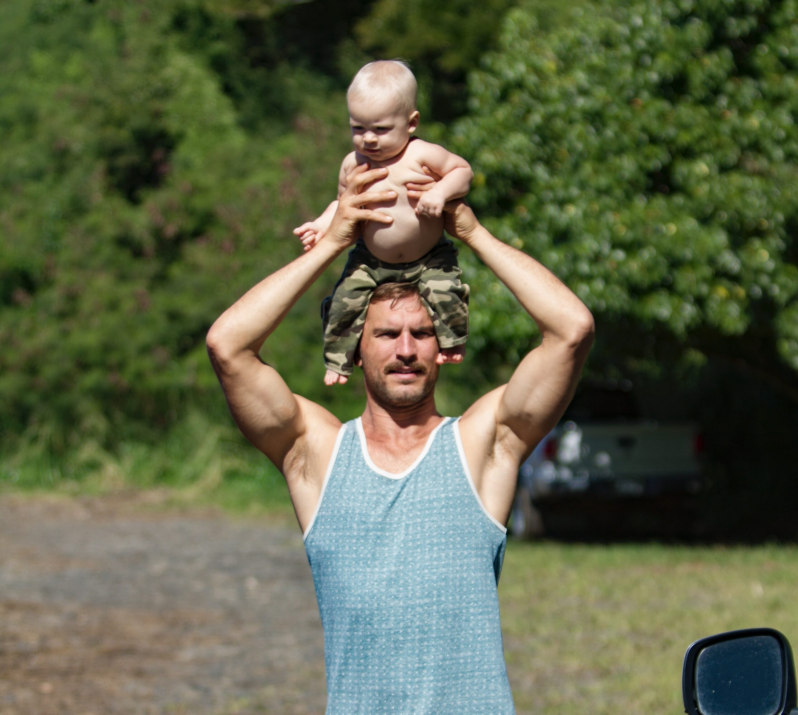 Adam & Tobias cheer for Bethany